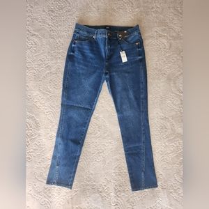 Express size 12R midrise 4 way stretch skinny jeans